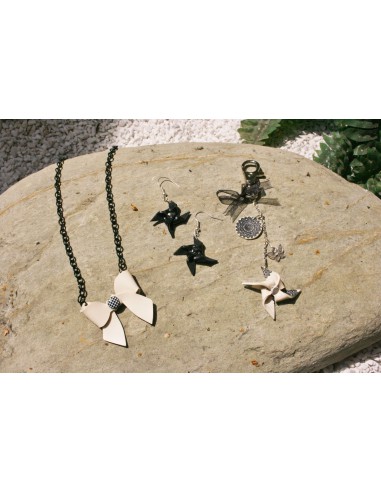 7 FEUILLES PLASTIQUE DINGUE: 4 TRANSPARENT +3 BLANC