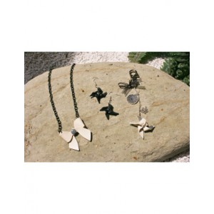 7 FEUILLES PLASTIQUE DINGUE: 4 TRANSPARENT +3 BLANC 7 FEUILLES PLASTIQUE DINGUE: 4 TRANSPARENT +3 BLANC