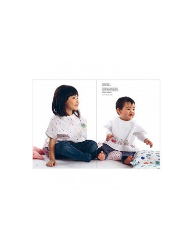 ~ LIVRE 154 PETITS ASTRONAUTES -  motifs à broder au point de croix - Thème de l'espace et des extra-terrestres - Rico Design