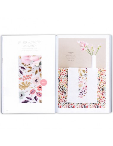 ~ LIVRE 158 BOUQUET SAUVAGE - motifs à broder au point de croix - Thème bouquet sauvage - Rico Design