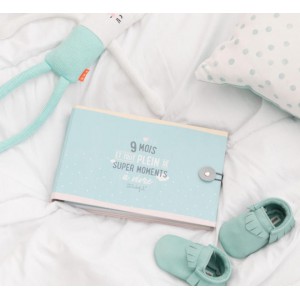 ALBUM - 9 MOIS ET TOUT PLEIN DE SUPER MOMENTS À VIVRE - Bébé et Grossesse