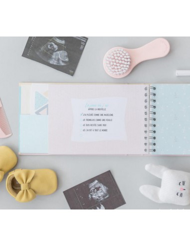 ALBUM - 9 MOIS ET TOUT PLEIN DE SUPER MOMENTS À VIVRE - Bébé et Grossesse