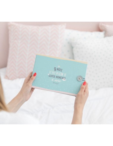 ALBUM - 9 MOIS ET TOUT PLEIN DE SUPER MOMENTS À VIVRE - Bébé et Grossesse