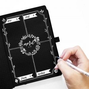 Bullet journal haut de gamme - papier NOIR 160g - format A5 - Night sky