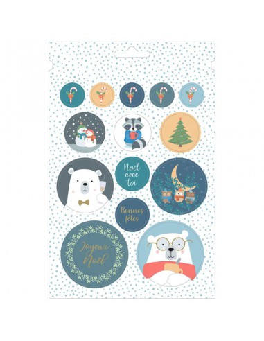 Livret de 168 autocollants appartenant à la collection Beary Christmas. Une page mesure 24 cm x 15.5 cm