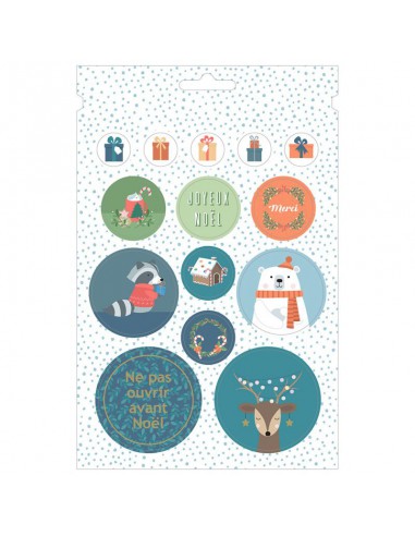 Livret de 168 autocollants appartenant à la collection Beary Christmas. Une page mesure 24 cm x 15.5 cm