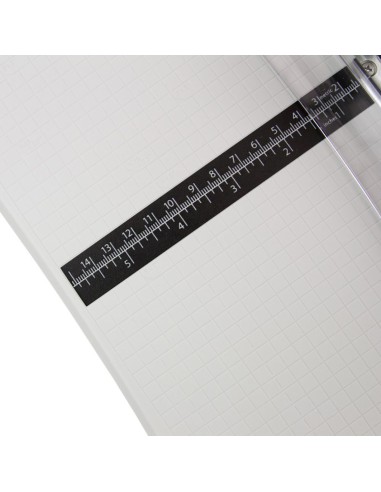 Massicot rotary trimmer TIM HOLTZ - robuste et peu encombrante - 31cm