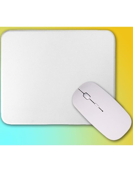 Tapis de souris rectangulaire 190 × 270 × 5 mm.