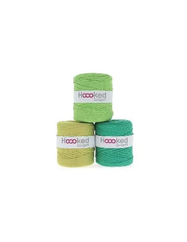 Bobine fil à tricoter tee-shirt verte